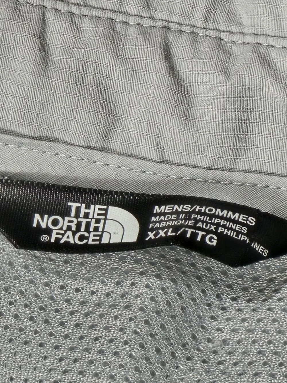 The North Face Mens Short Sleeve Trail Shirt XXL Gray Ripstop Vented Nylon